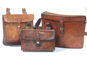 Vintage sandwich cases and canteens