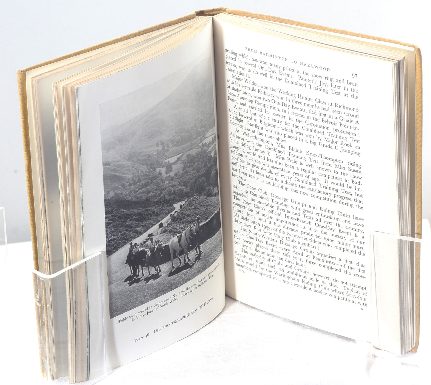 The Horseman's Year 1953-54, Edited by Lt.Col. W.E.Lyon