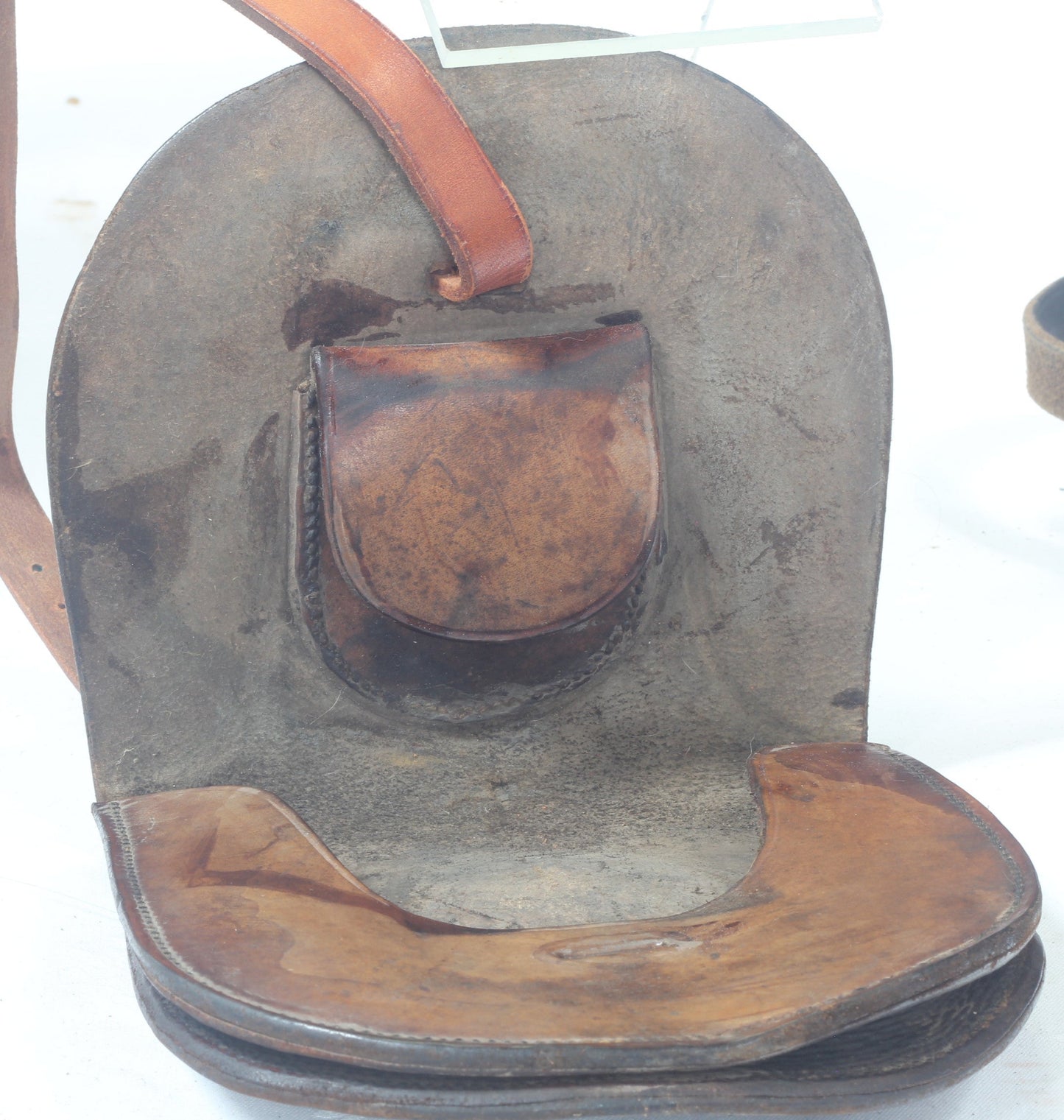 1935 British Military Spare Horseshoe Case