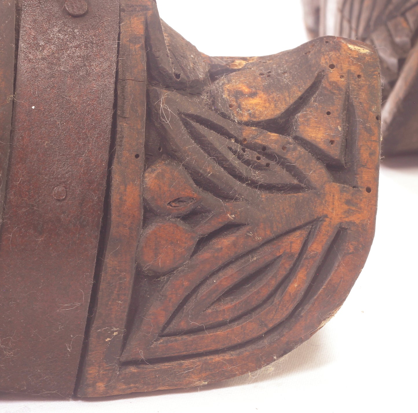 Antique South American Wooden Stirrups Carved with Maize - Stirrup371