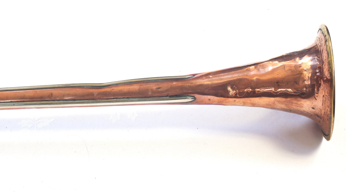 Antique Swaine & Co Ribbed Coach Horn