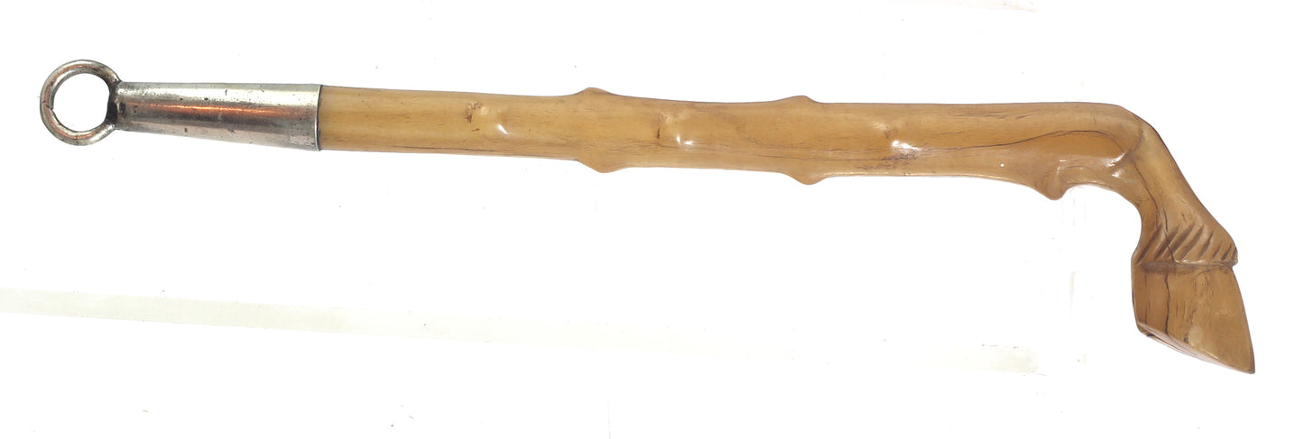 Carved Horn Hoof Shaped Whip