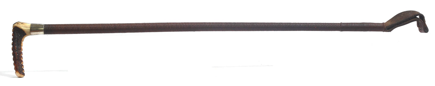 Antique Swaine hunting whip
