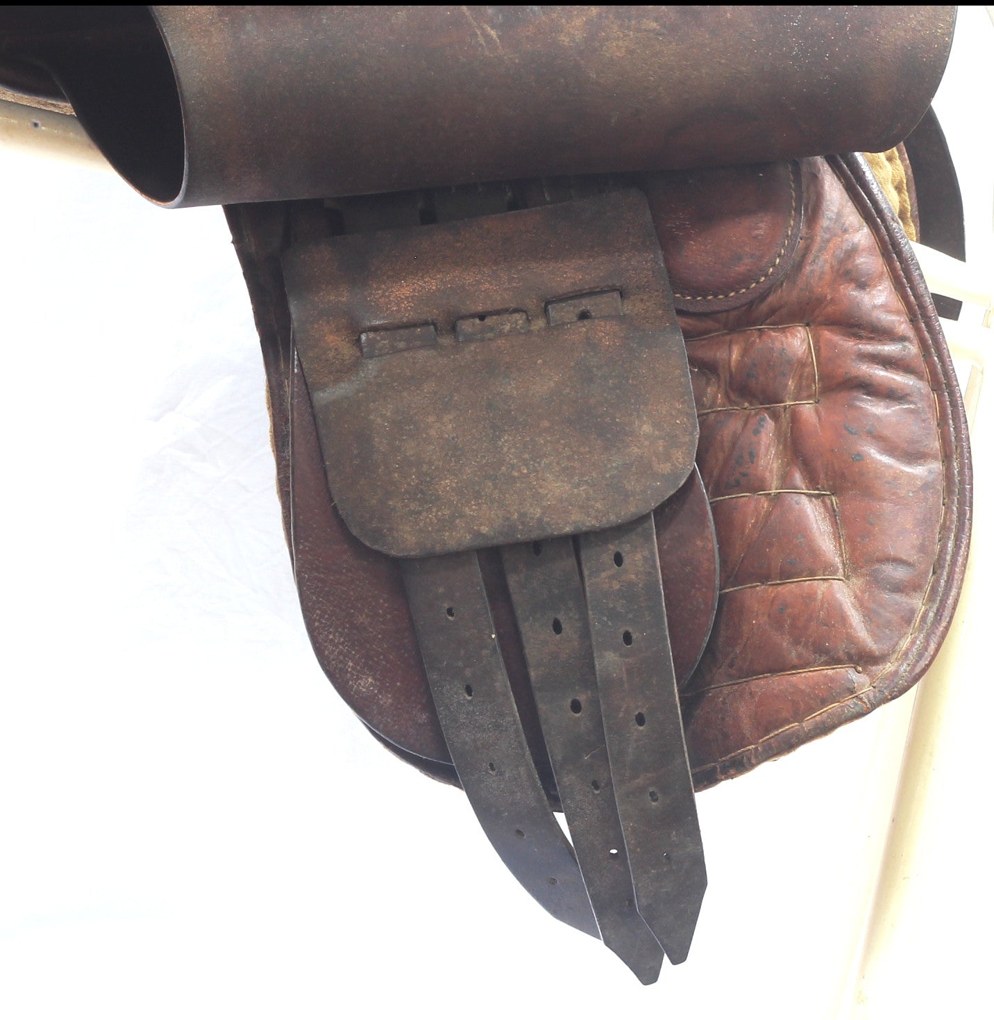 Vintage Leather Pony Club Saddle