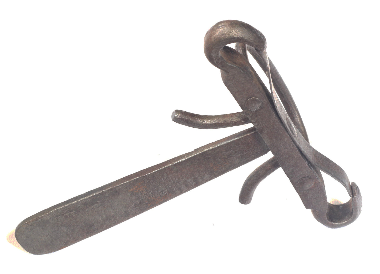 A Steel Spring or Butterfly Bit with Tongue Plate