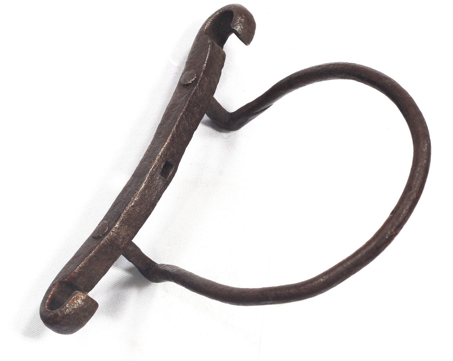 A Steel Spring or Butterfly Bit with Tongue Grid