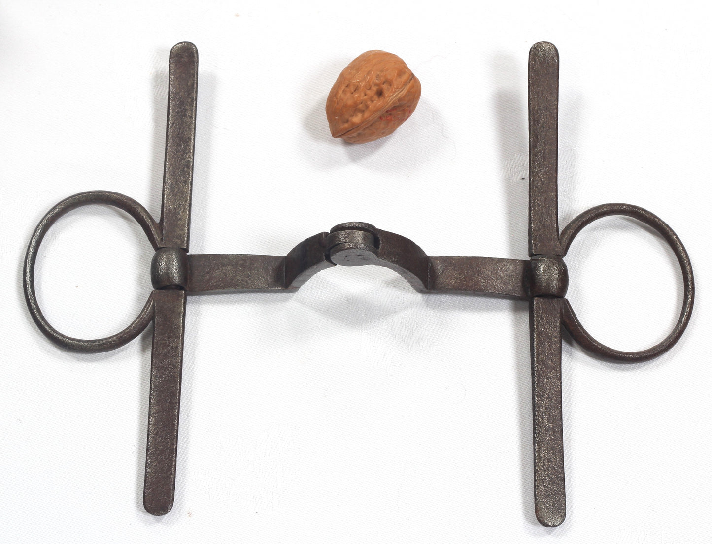 Antique Cheek Bit with Rule Jointed Ridged Mouthpiece