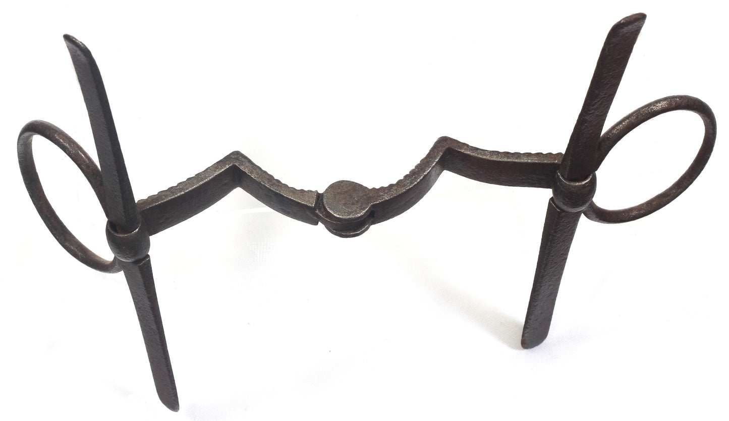 Antique Cheek Bit with Rule Jointed Ridged Mouthpiece