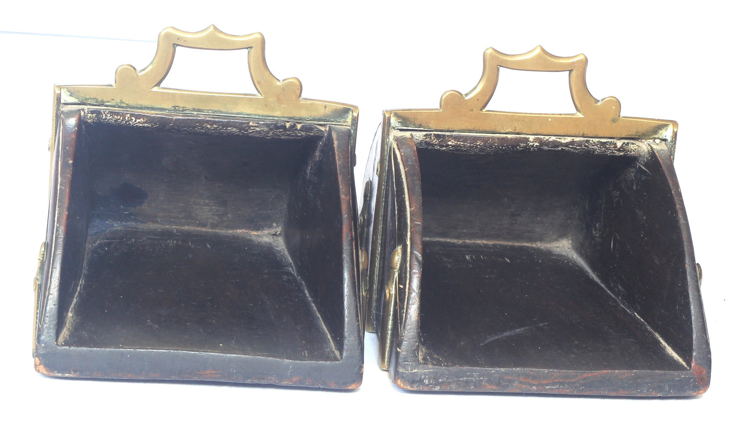 Pair of Portuguese stirrups