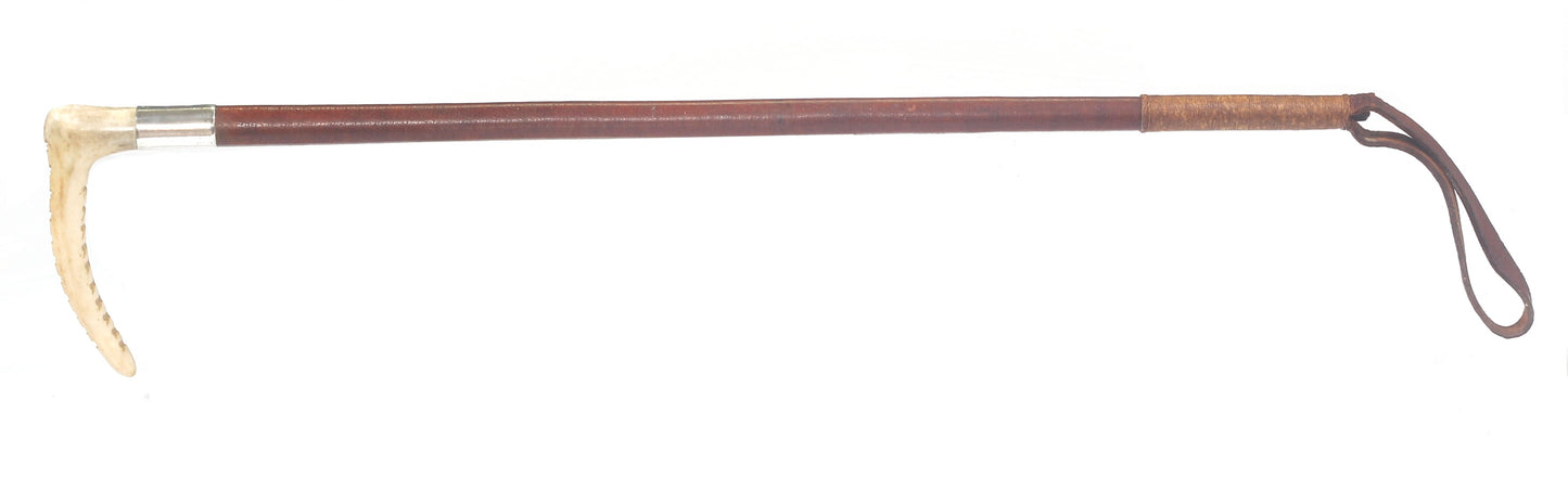 childs hunting whip