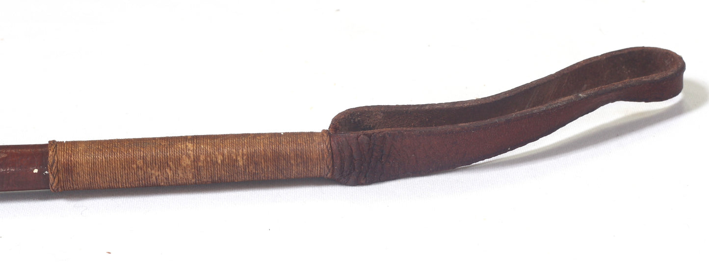 childs hunting whip