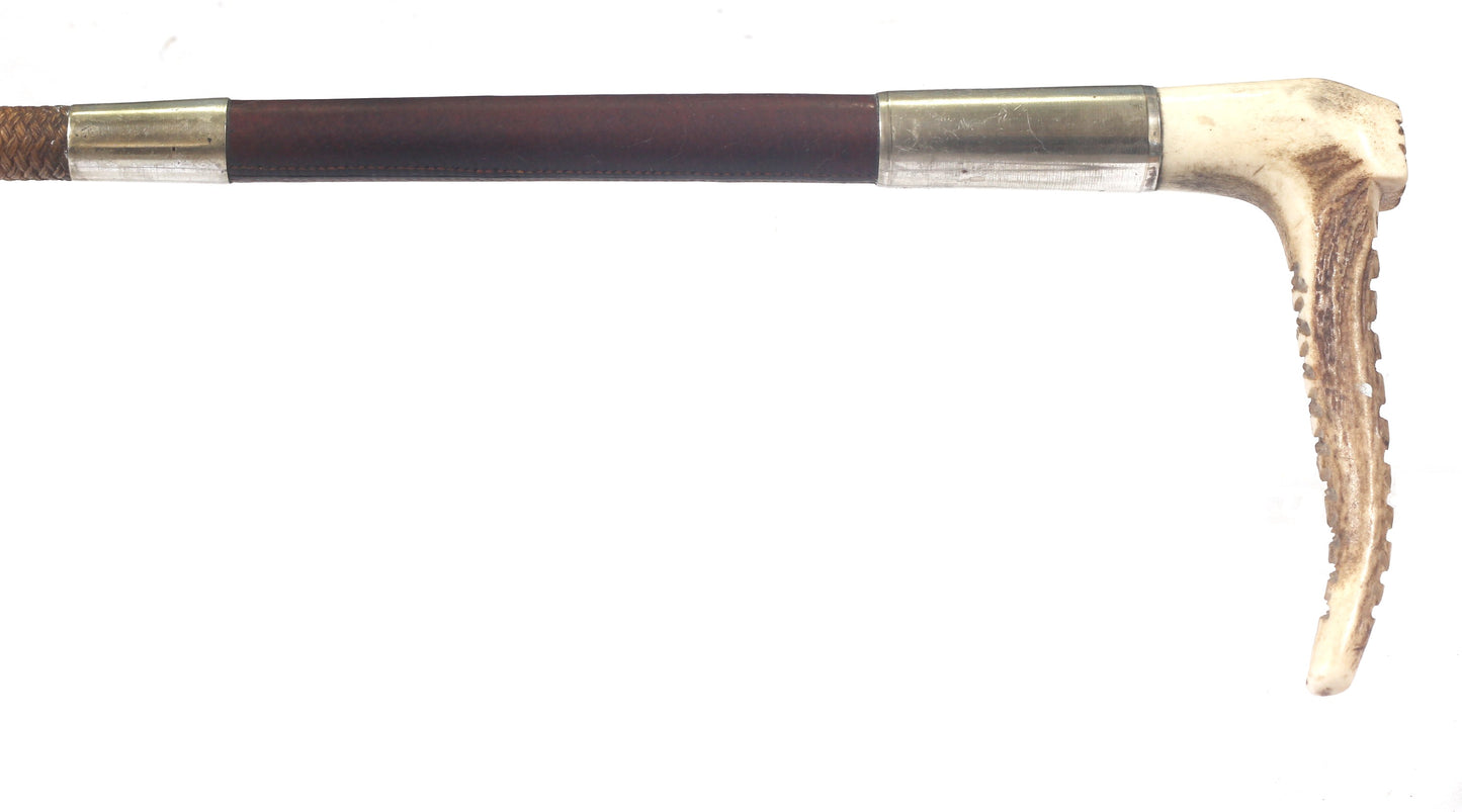 small hunting whip