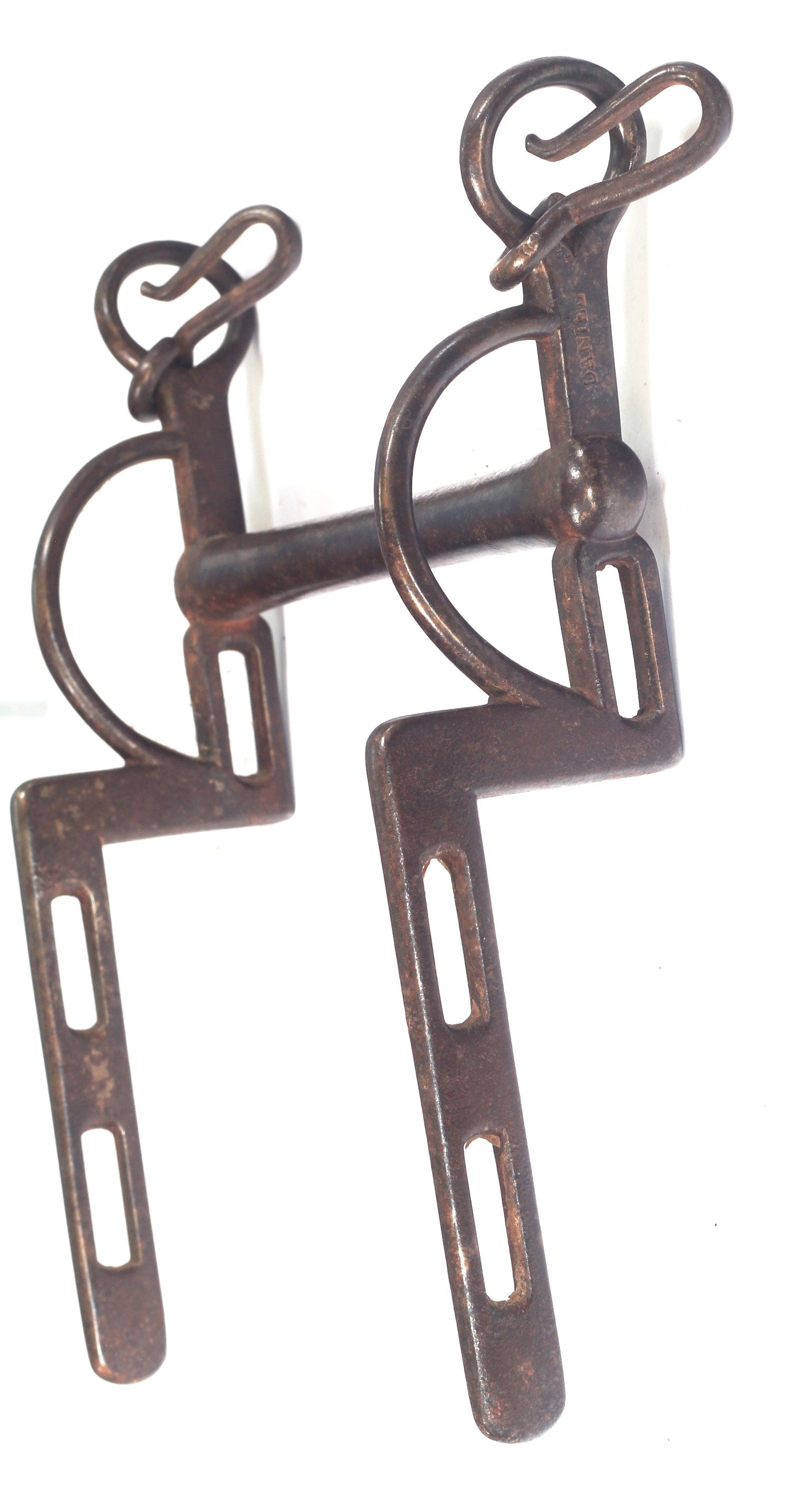A Daniel Star Trademark Fixed Cheek Elbow Bit