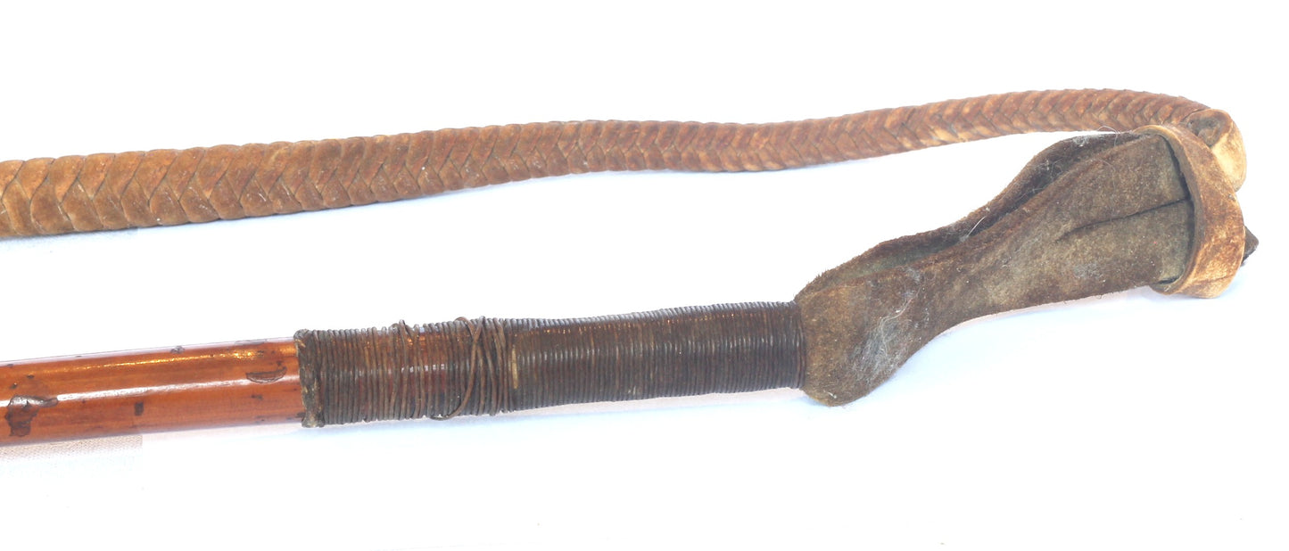 Victorian hunt whip with racing scene