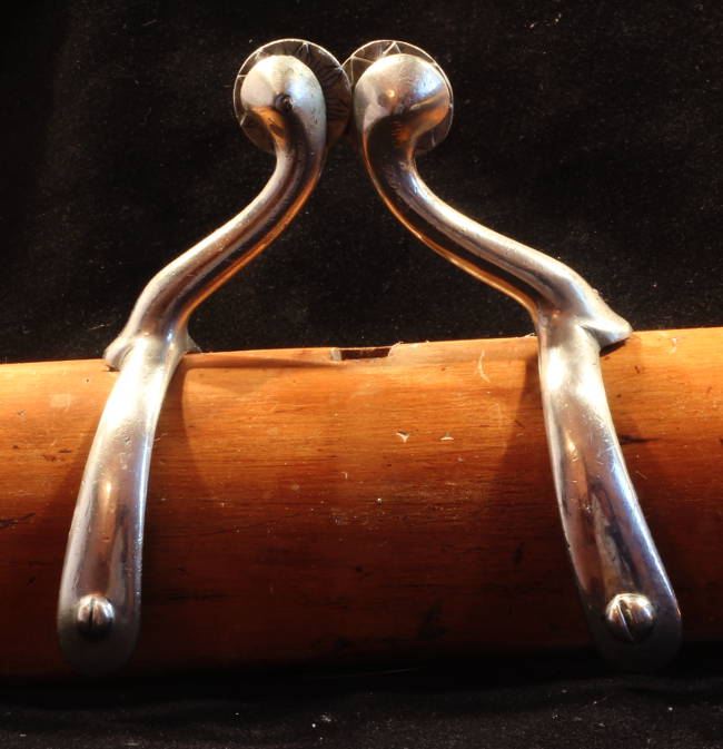 Pair of Swan Necked Box Spurs