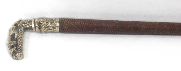 Antique Gents Park whip with Hound Handle