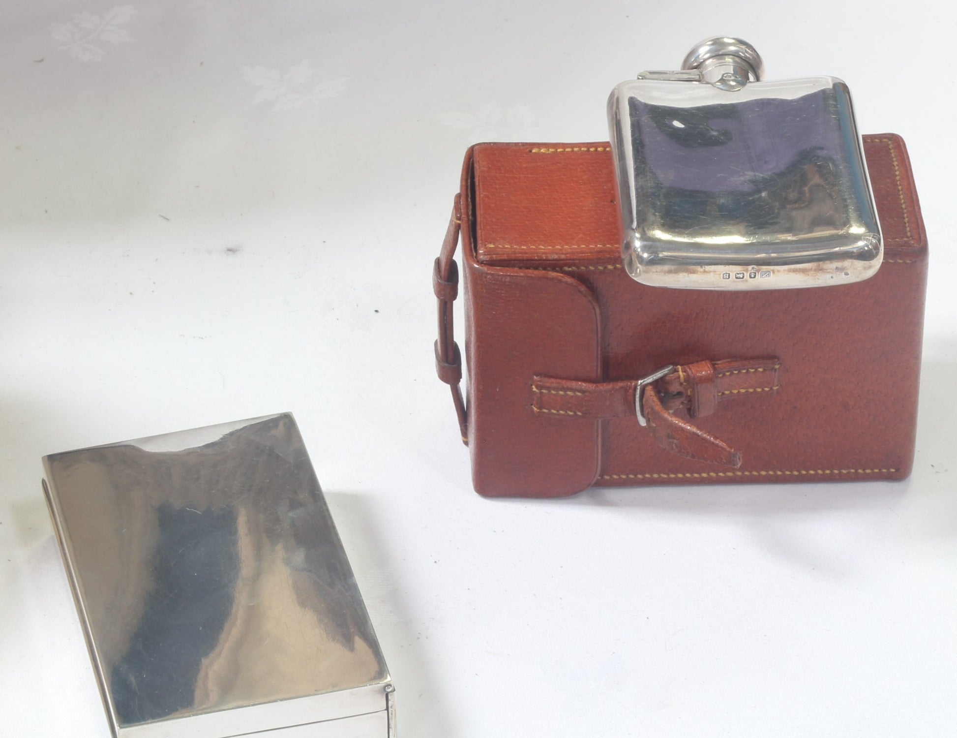 1926 Silver Flask & Sandwich Tin in Leather Case