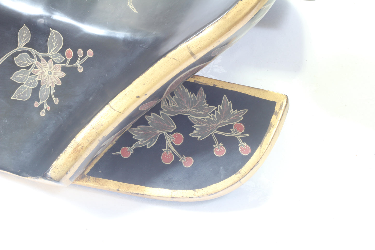 An early 20th Century Chinese lacquered saddle