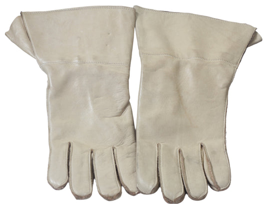 1973 Vintage Cream British Cavalry Gauntlets Size 9½