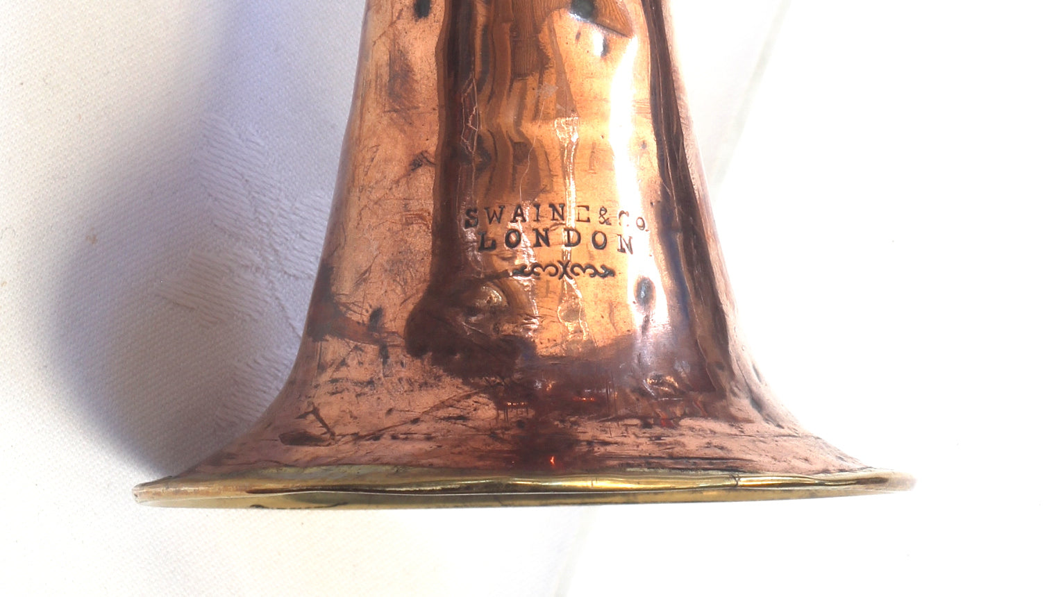 Antique Swaine & Co Ribbed Coach Horn