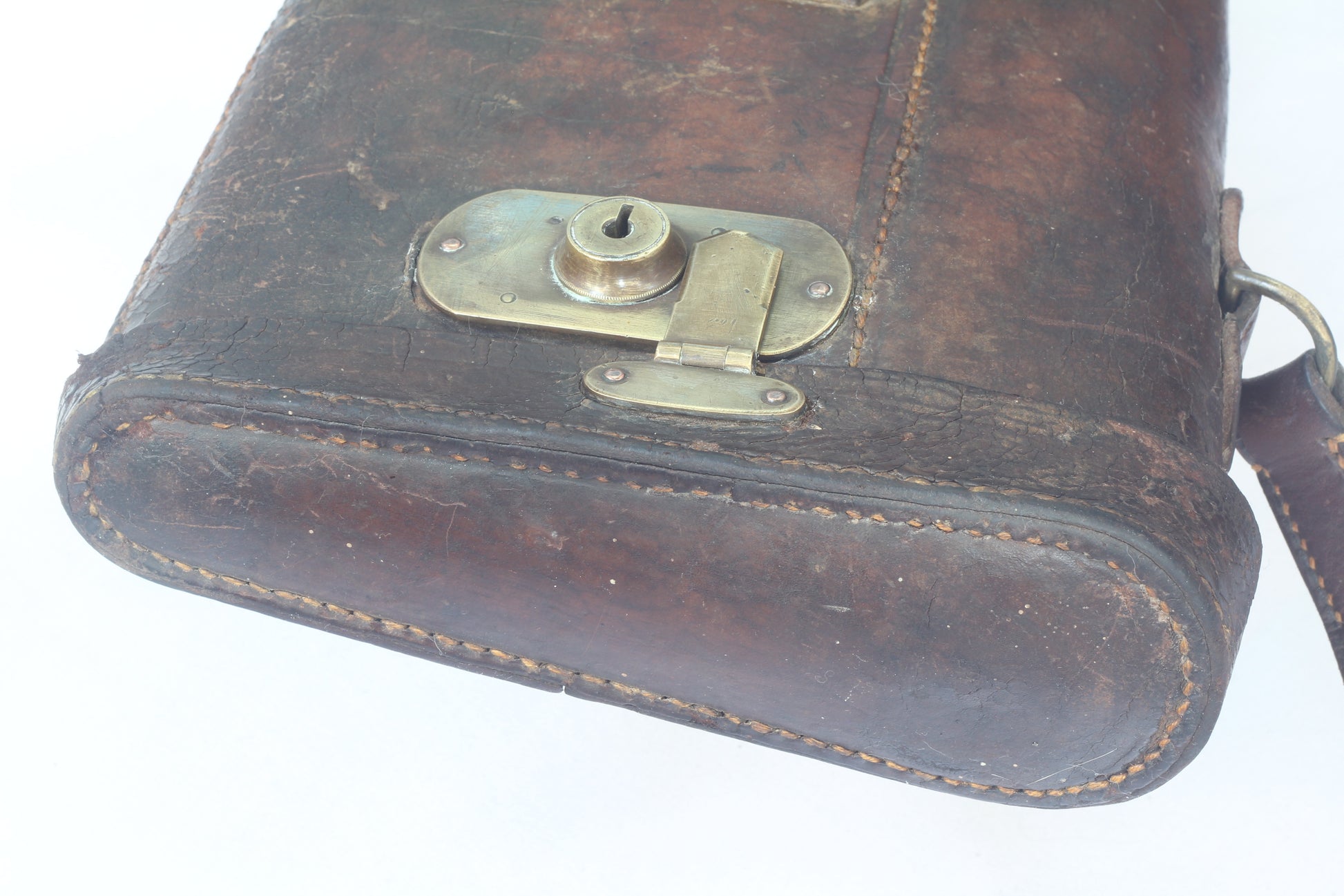 Vintage Leather Leg of Mutton Shotgun Case