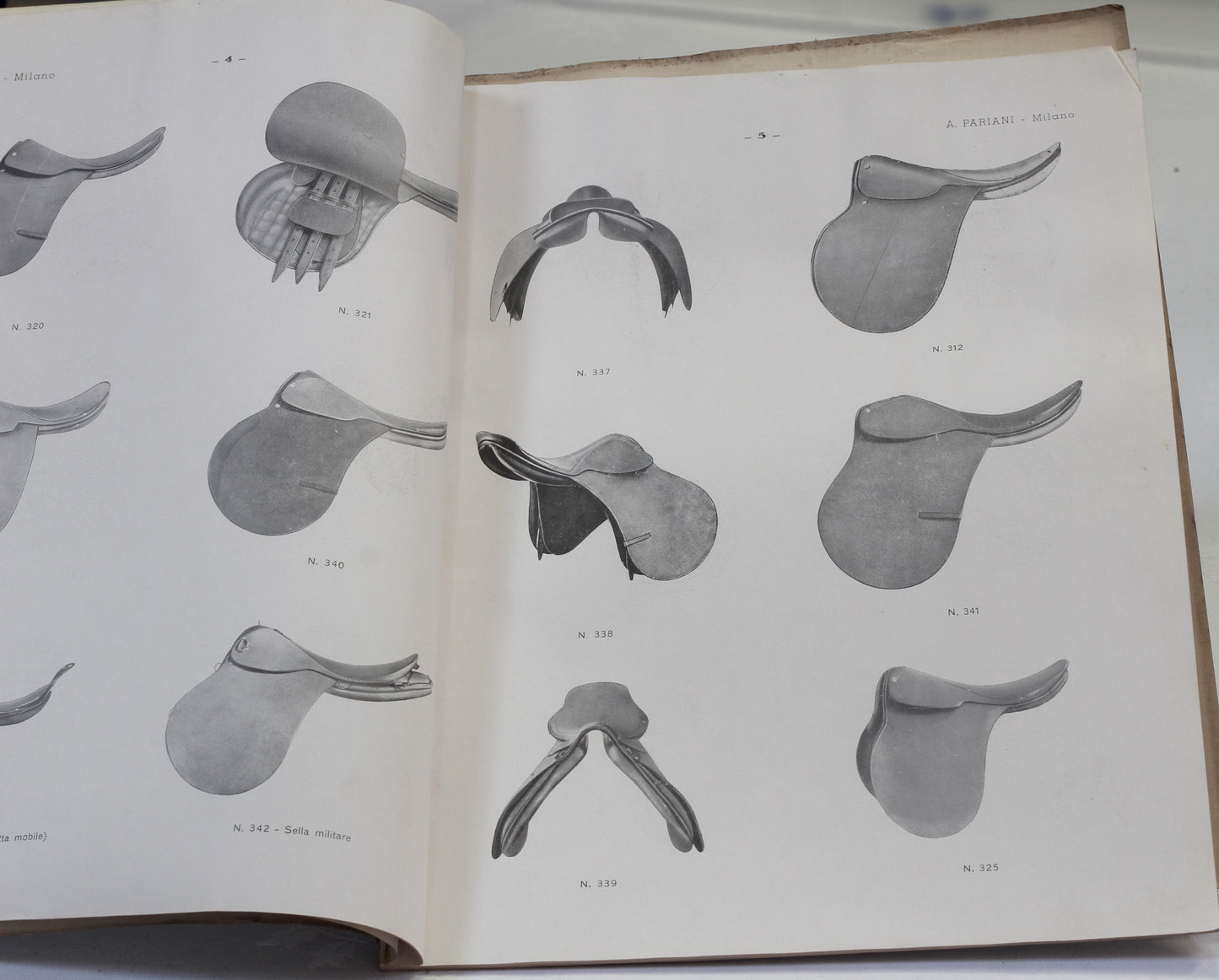 1930's Pariani Saddlery Catalogue