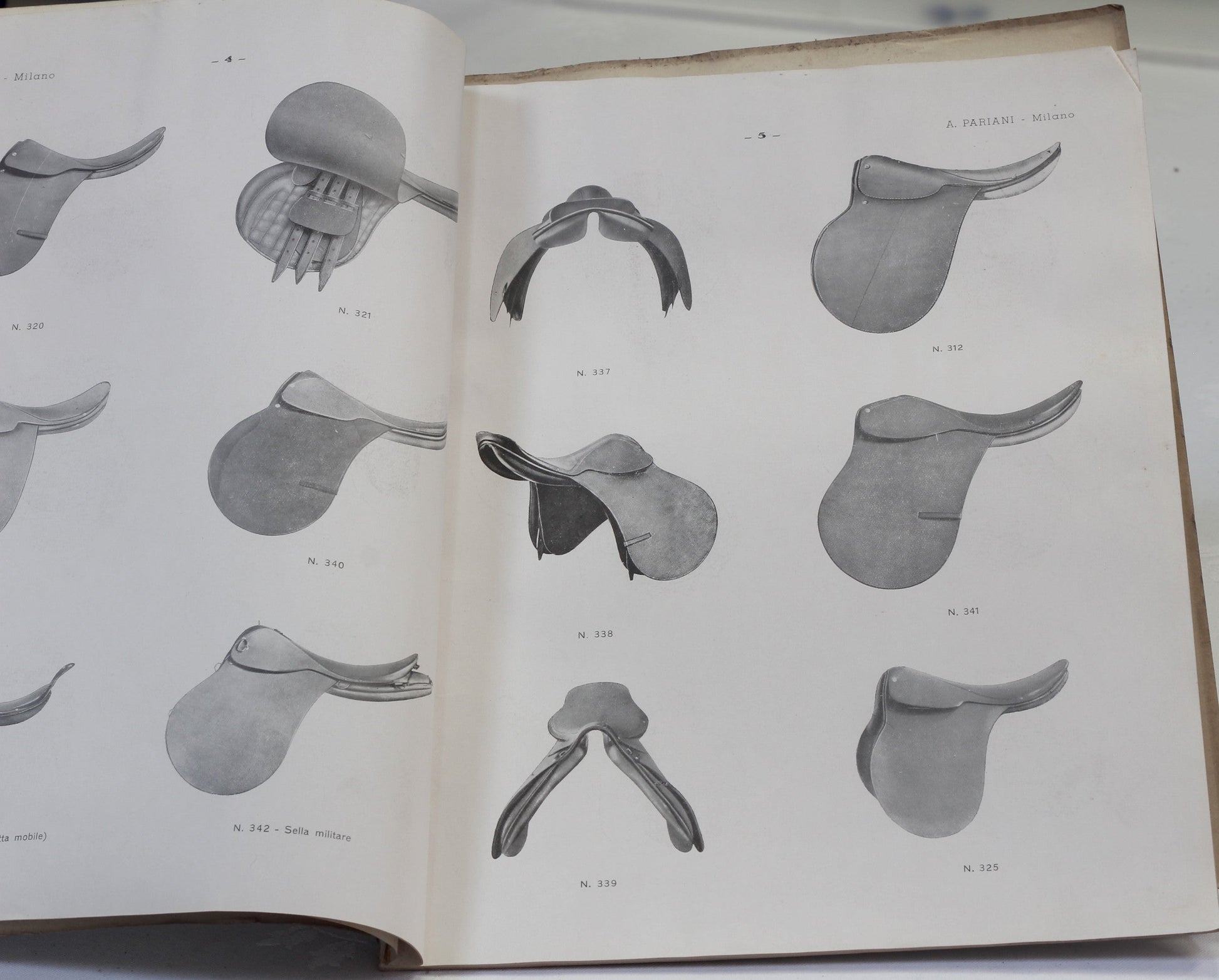 1930's Pariani Saddlery Catalogue
