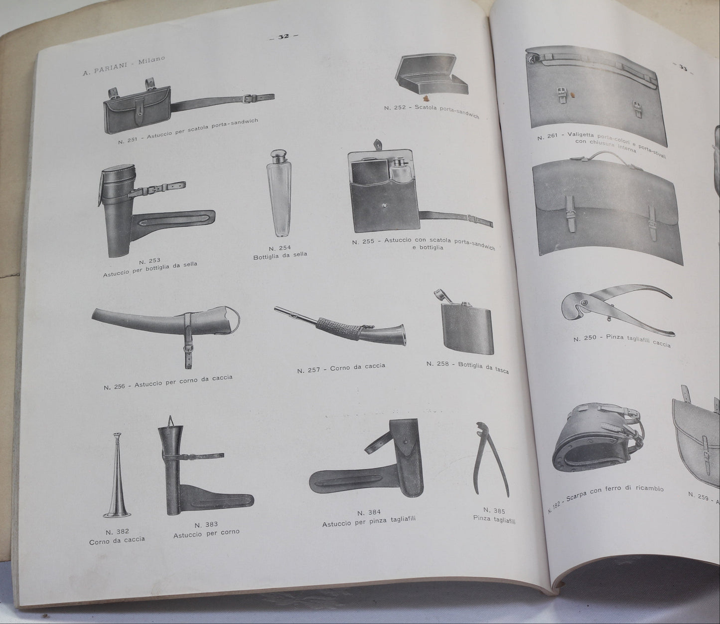 1930's Pariani Saddlery Catalogue